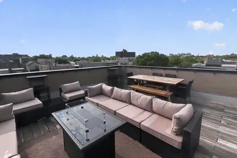 4816 South Saint Lawrence Avenue Chicago IL 60615