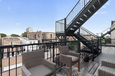 4816 South Saint Lawrence Avenue Chicago IL 60615