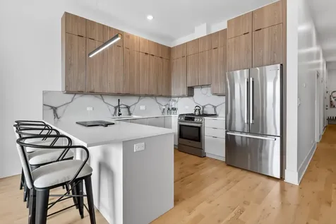 4816 South Saint Lawrence Avenue Chicago IL 60615