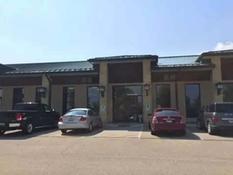 2128 Midlands Court Sycamore IL 60178
