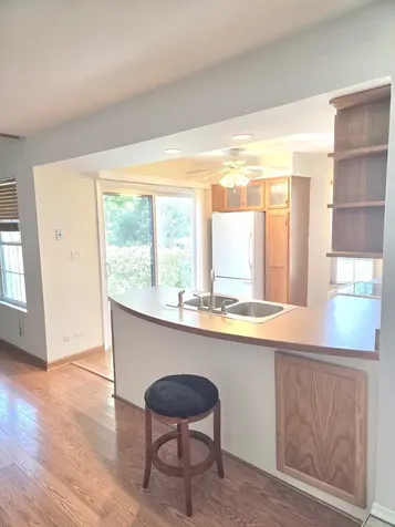614 Dunham Road Gurnee IL 60031