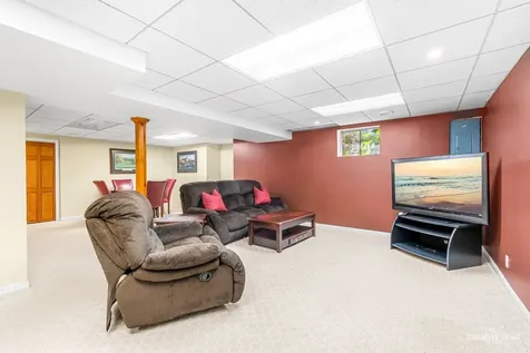 37W907 Bowes Road Elgin IL 60124