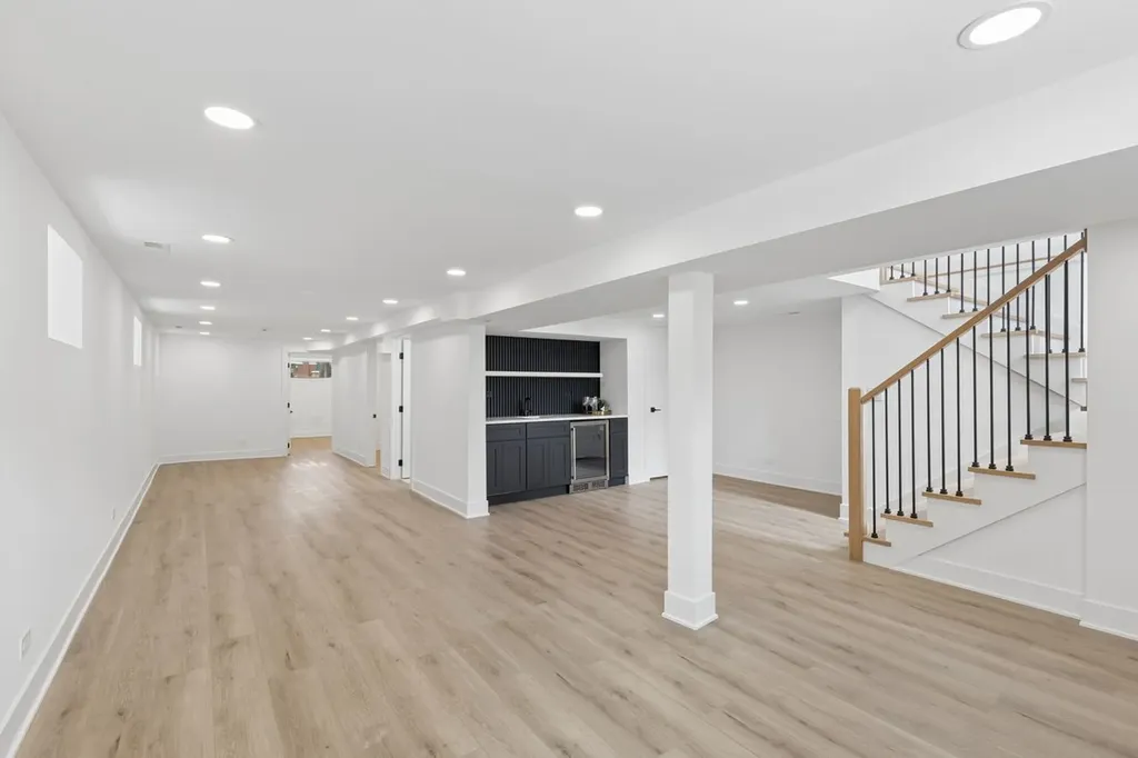 4941 North Kildare Avenue Chicago IL 60630