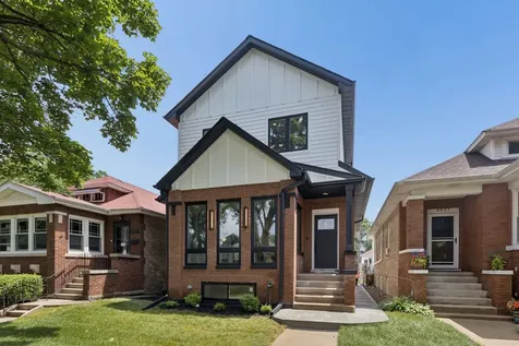 4941 North Kildare Avenue Chicago IL 60630