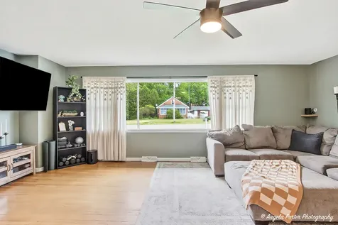 353 Marengo Road Harvard IL 60033