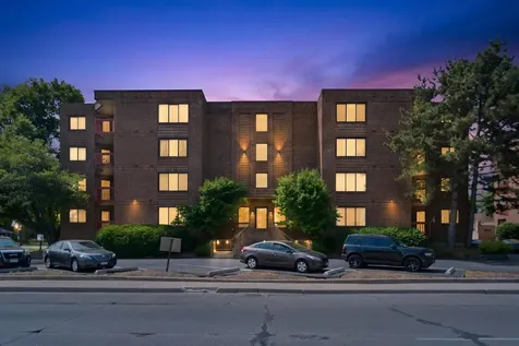 6401 Pershing Road Stickney IL 60402