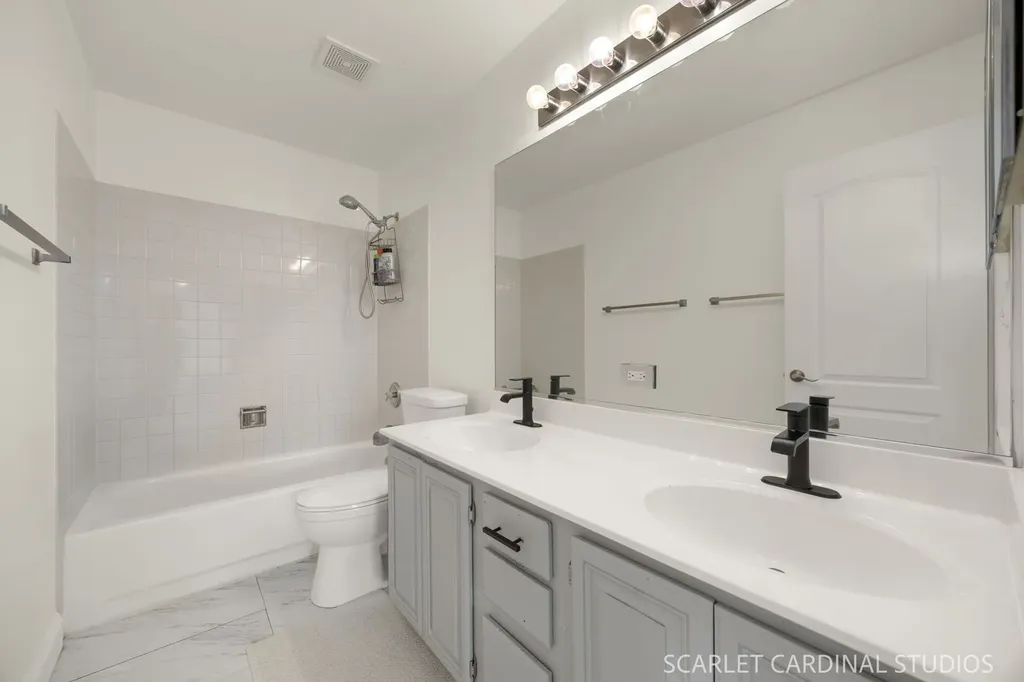 1112 Natalie Court Naperville IL 60540