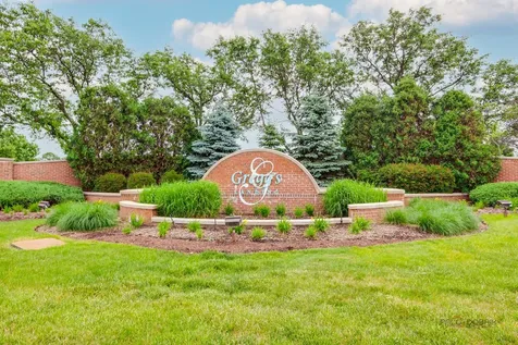 1679 N Stanwich Road Vernon Hills IL 60061