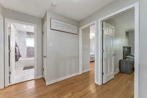 8714 Lynwood Drive Hickory Hills IL 60457