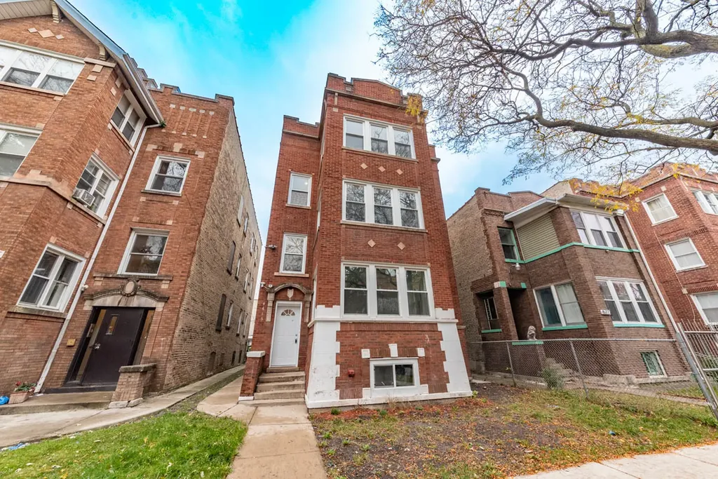 4616 North Monticello Avenue Chicago IL 60625