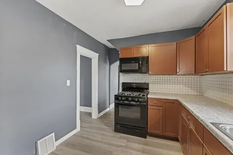 1410 36TH Street Rock Island IL 61201