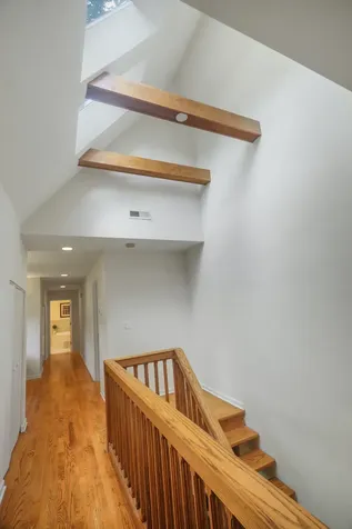 198 Oakwood Drive Wood Dale IL 60191