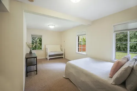 198 Oakwood Drive Wood Dale IL 60191