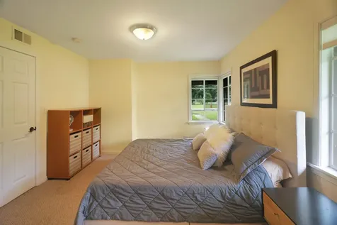 198 Oakwood Drive Wood Dale IL 60191