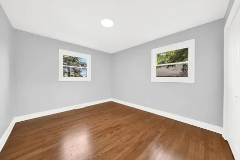 3245 South Manor Drive Lansing IL 60438