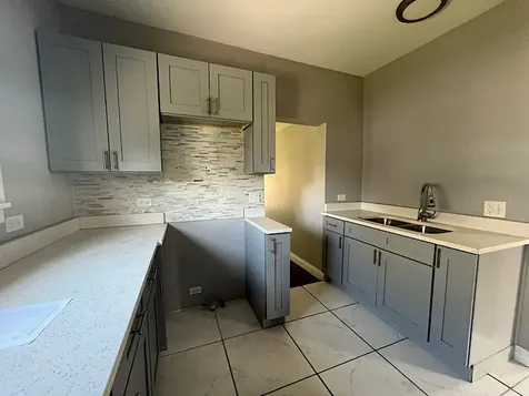 1609 South 9th Avenue Maywood IL 60153