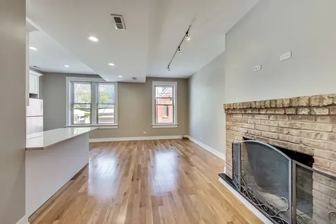 1914 West Crystal Street Chicago IL 60622
