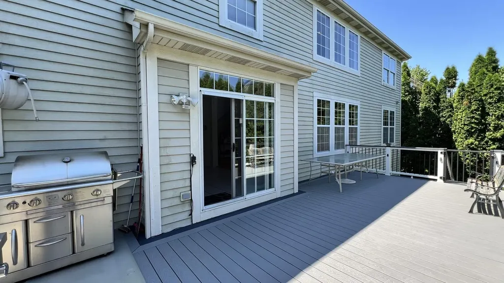 3081 Handley Court Lisle IL 60532