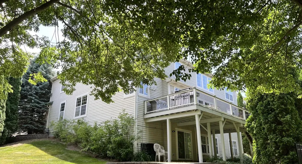 3081 Handley Court Lisle IL 60532