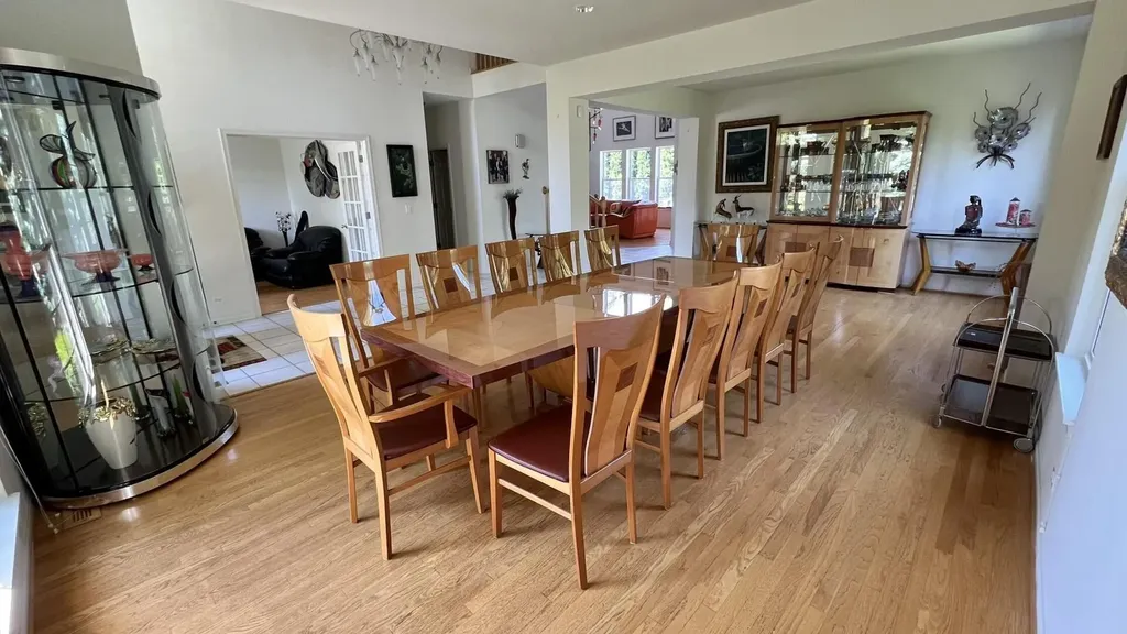3081 Handley Court Lisle IL 60532