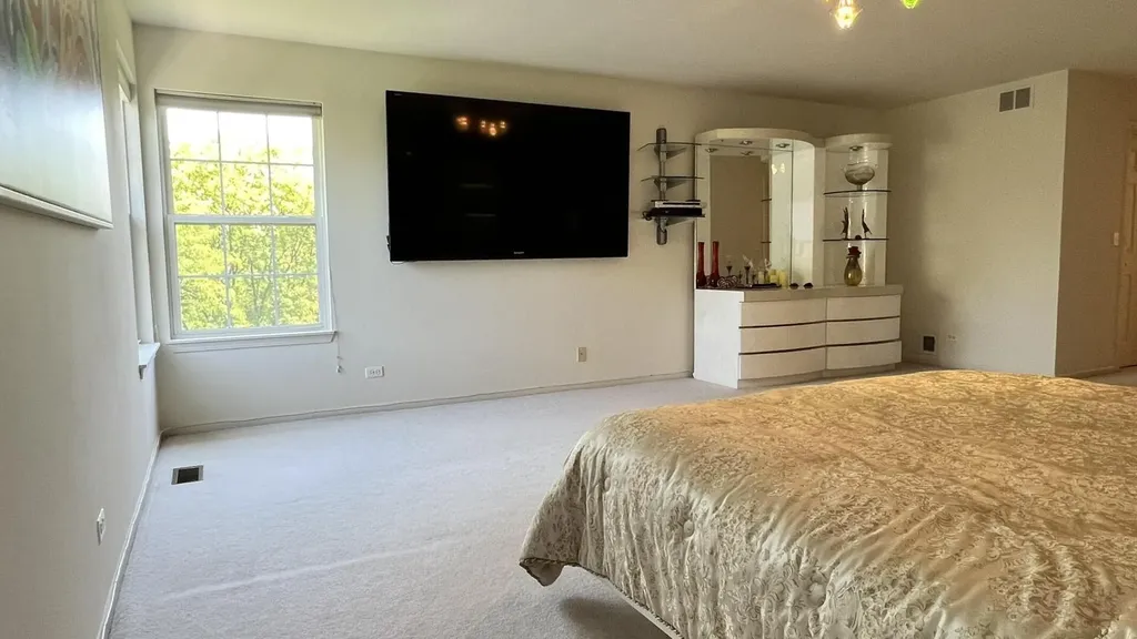 3081 Handley Court Lisle IL 60532