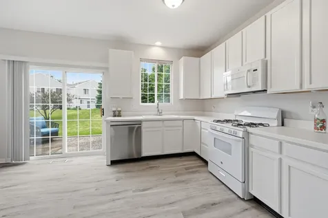 215 Grays Drive Oswego IL 60543