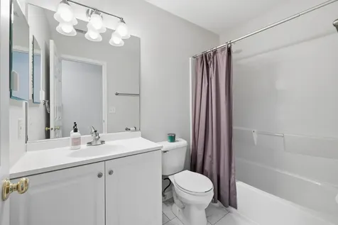 215 Grays Drive Oswego IL 60543