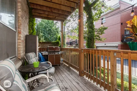 1533 West Leland Avenue Chicago IL 60640