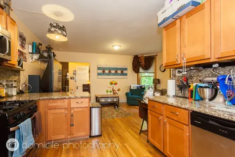 1533 West Leland Avenue Chicago IL 60640