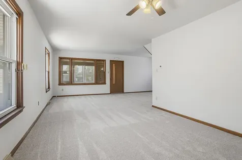 609 Greenbay Avenue Calumet City IL 60409