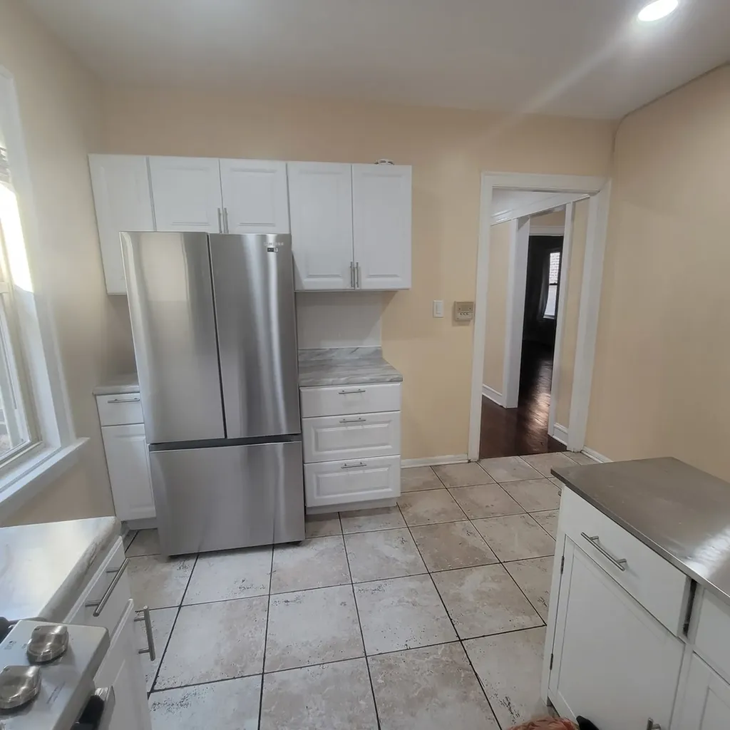 5632 North Rockwell Street Chicago IL 60659