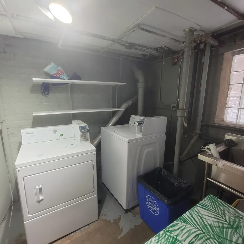 5632 North Rockwell Street Chicago IL 60659