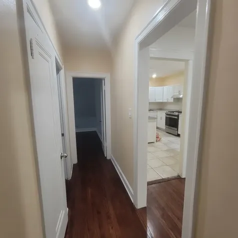 5632 North Rockwell Street Chicago IL 60659