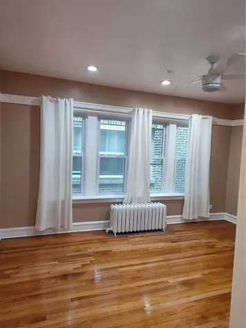 5632 North Rockwell Street Chicago IL 60659