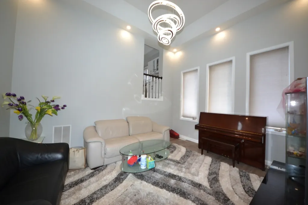3006 South Lyman Street Chicago IL 60608