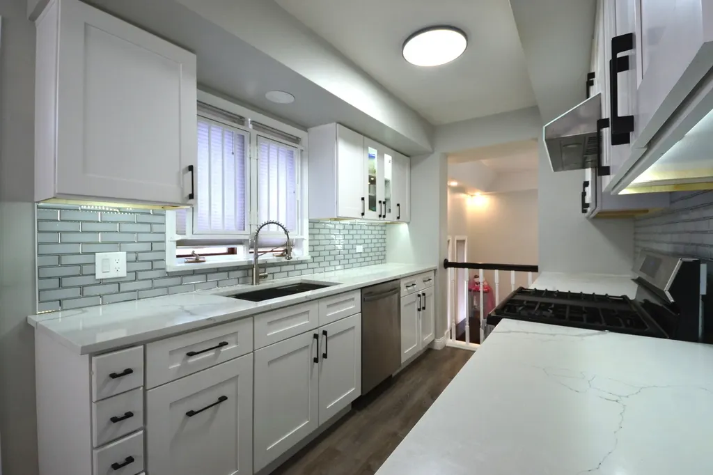 3006 South Lyman Street Chicago IL 60608