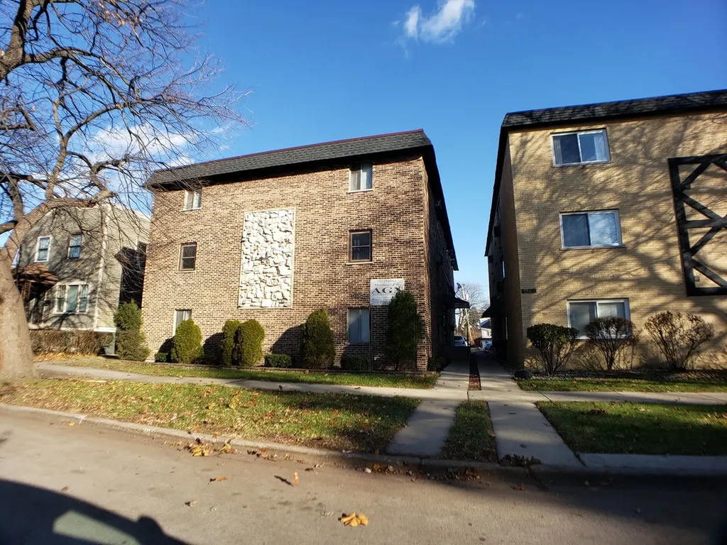 1124 Dunlop Avenue Forest Park IL 60130
