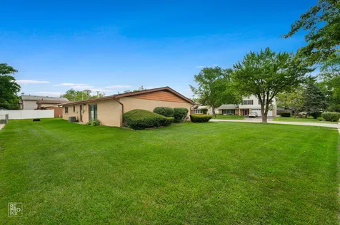 7410 Churchill Drive Hanover Park IL 60133