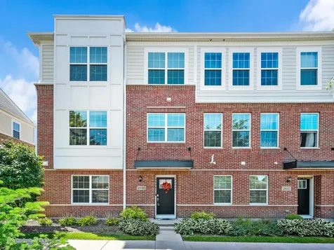 2939 Reflection Drive Naperville IL 60564