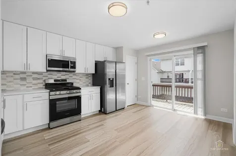 716 River Mill Parkway Wheeling IL 60090