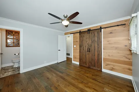 611 North Elmhurst Avenue Mount Prospect IL 60056