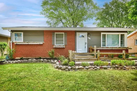611 North Elmhurst Avenue Mount Prospect IL 60056