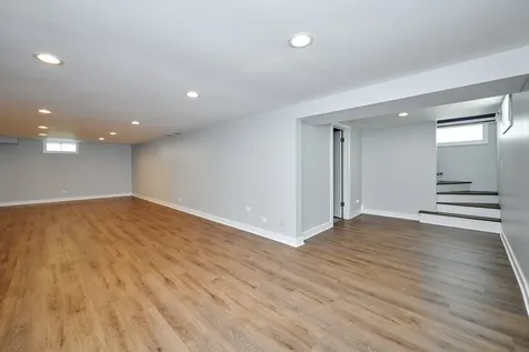 611 North Elmhurst Avenue Mount Prospect IL 60056
