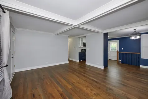 611 North Elmhurst Avenue Mount Prospect IL 60056