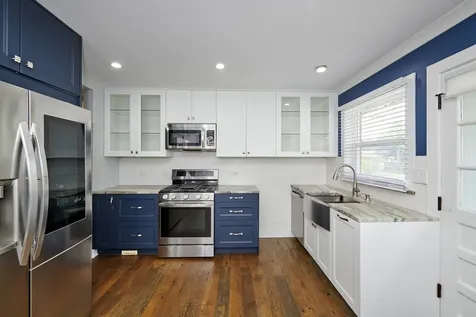 611 North Elmhurst Avenue Mount Prospect IL 60056