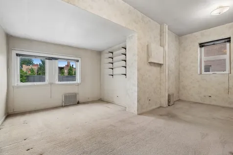634 West Wellington Avenue Chicago IL 60657