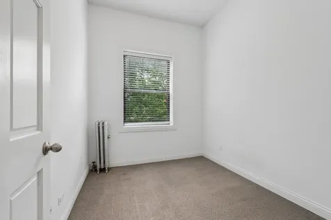 634 West Wellington Avenue Chicago IL 60657