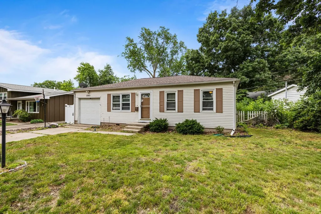 1303 Eastern Drive Urbana IL 61801
