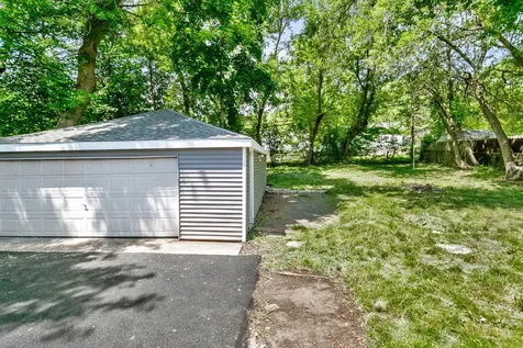 5301 Pistakee Drive Johnsburg IL 60051