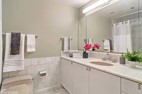 161 East Chicago Avenue Chicago IL 60611